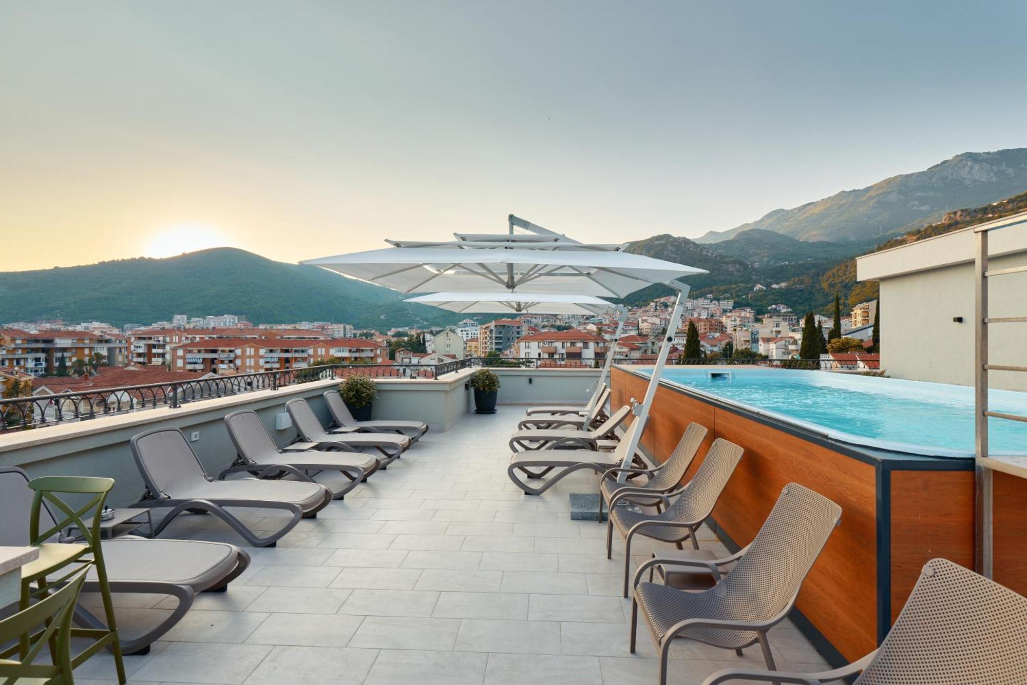 Hotel Diplomat By Aycon Budva Exteriér fotografie